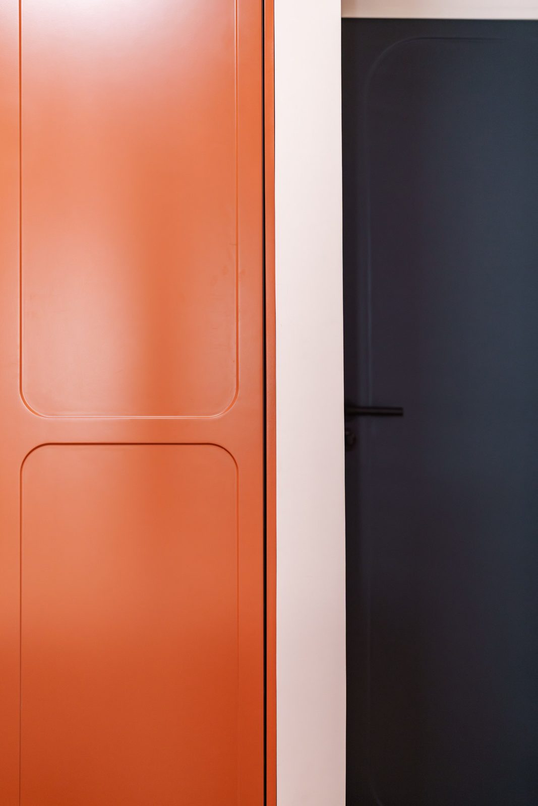 Puertas interiores con el mismo fresado